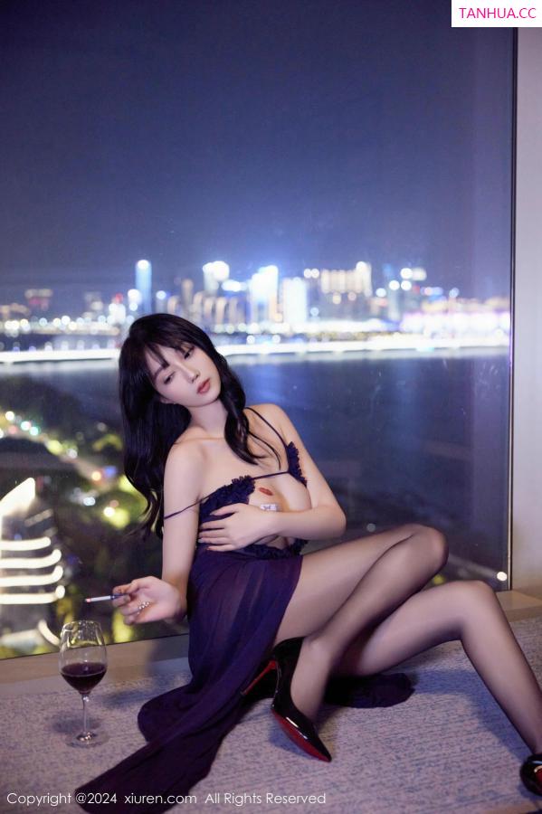 玥儿玥  [XiuRen]高清写真图 2024.10.25 No.9344 玥儿玥er 杭州旅拍第25张图片